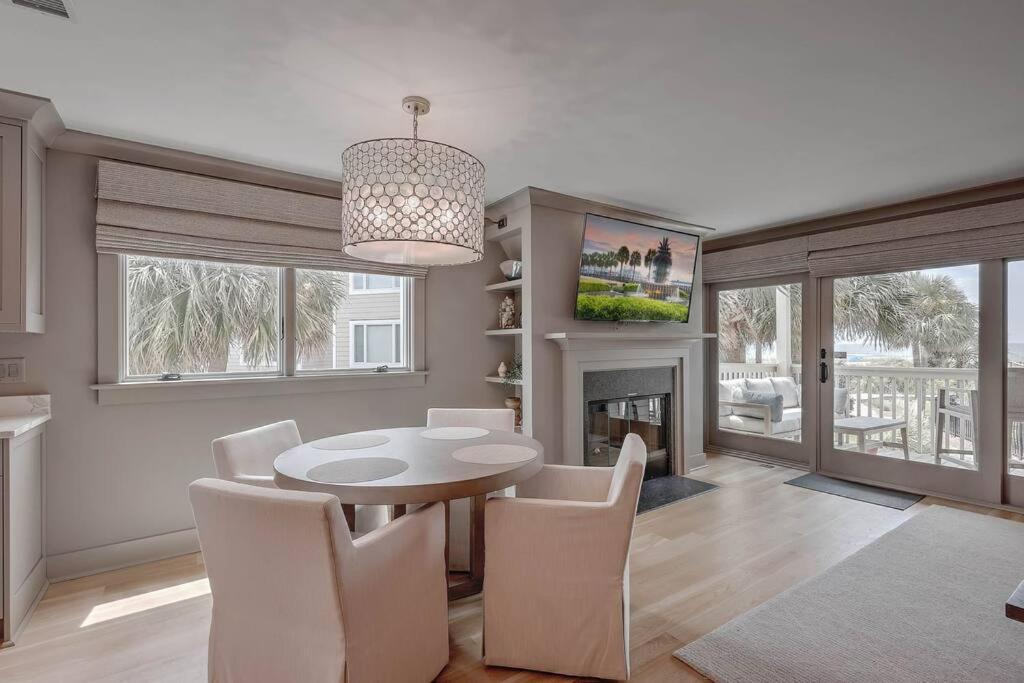 New Listing! Seagrove Villa 3A - Luxurious Ocean View! Isle of Palms Exterior foto